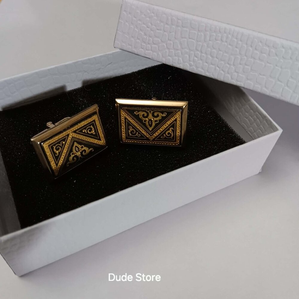 Vintage Swank Damascene Rectangle Black & Gold Tone 1-Inch Cuff Links